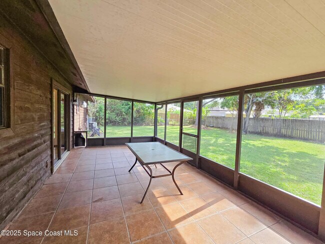 Building Photo - 410 Albenga Rd NW