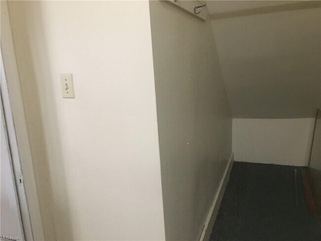 Building Photo - 55 Cotter Ave