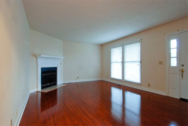 Building Photo - 204 Turnbrook Ln