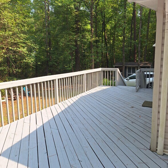 Building Photo - 425 Riggans Way