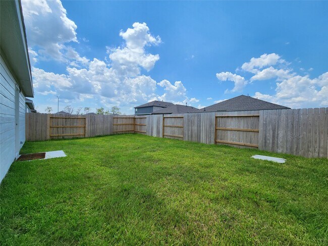 Building Photo - 6014 Standpiper Lp