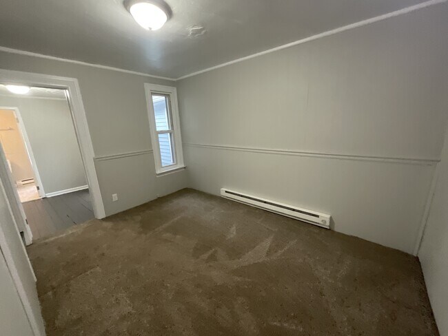 Building Photo - 2118 Greenwood St