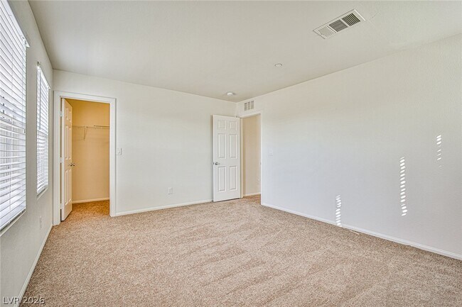 Building Photo - 166 Fulgora St