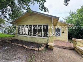 Building Photo - 4825 Avenue S