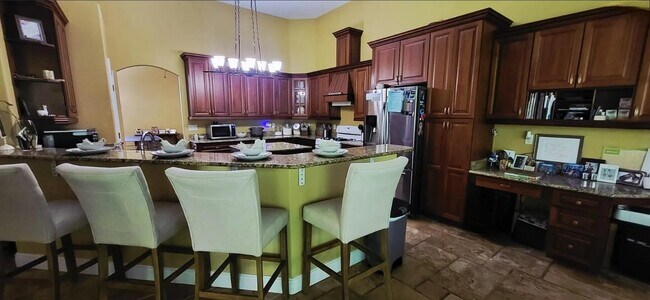 Building Photo - 6548 Tidewater Dr