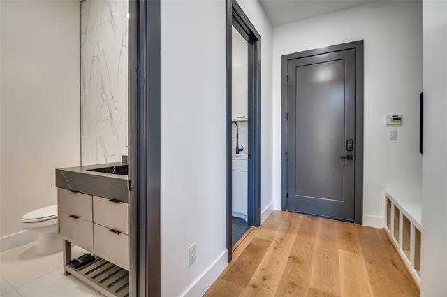 Building Photo - 10923 Marsh Ln