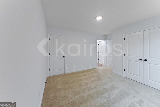 Building Photo - 142 Hughes Dr