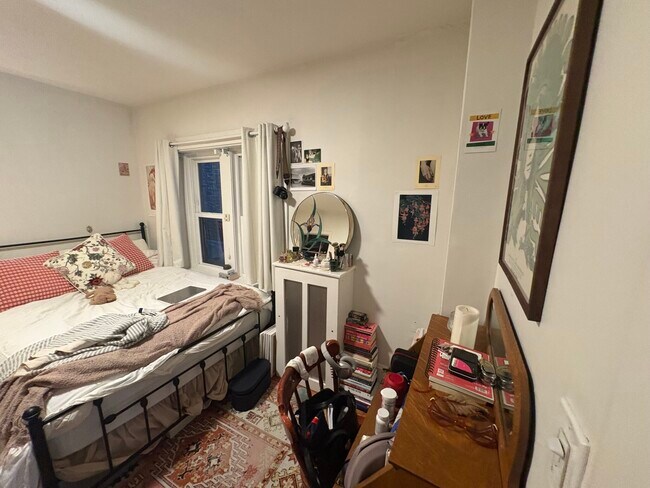 Building Photo - 45 Westland Ave