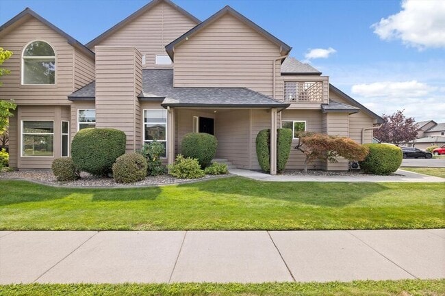 Building Photo - 423 Columbia Point Dr