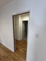 Building Photo - 1122 Euclid St