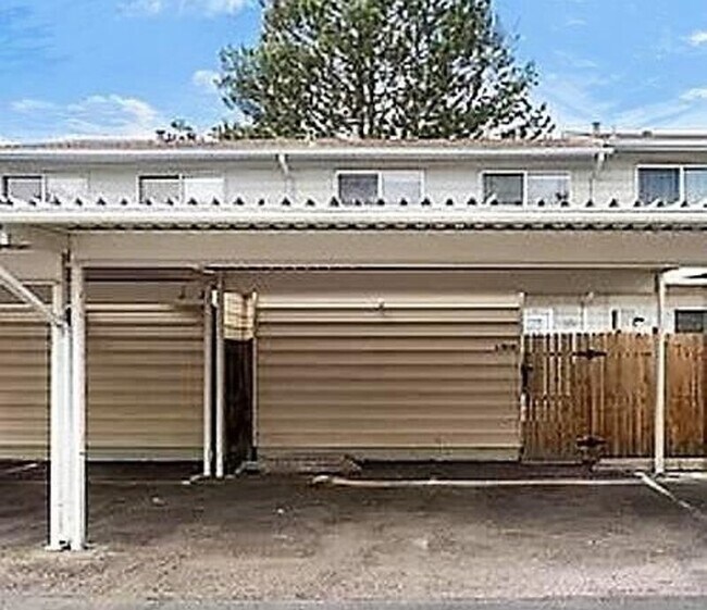 Building Photo - 13046 E Kansas Pl