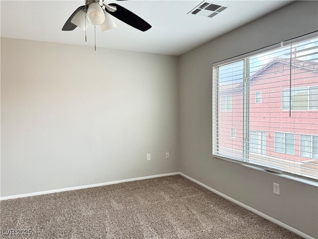 Building Photo - 712 E Caballo Hills Ave