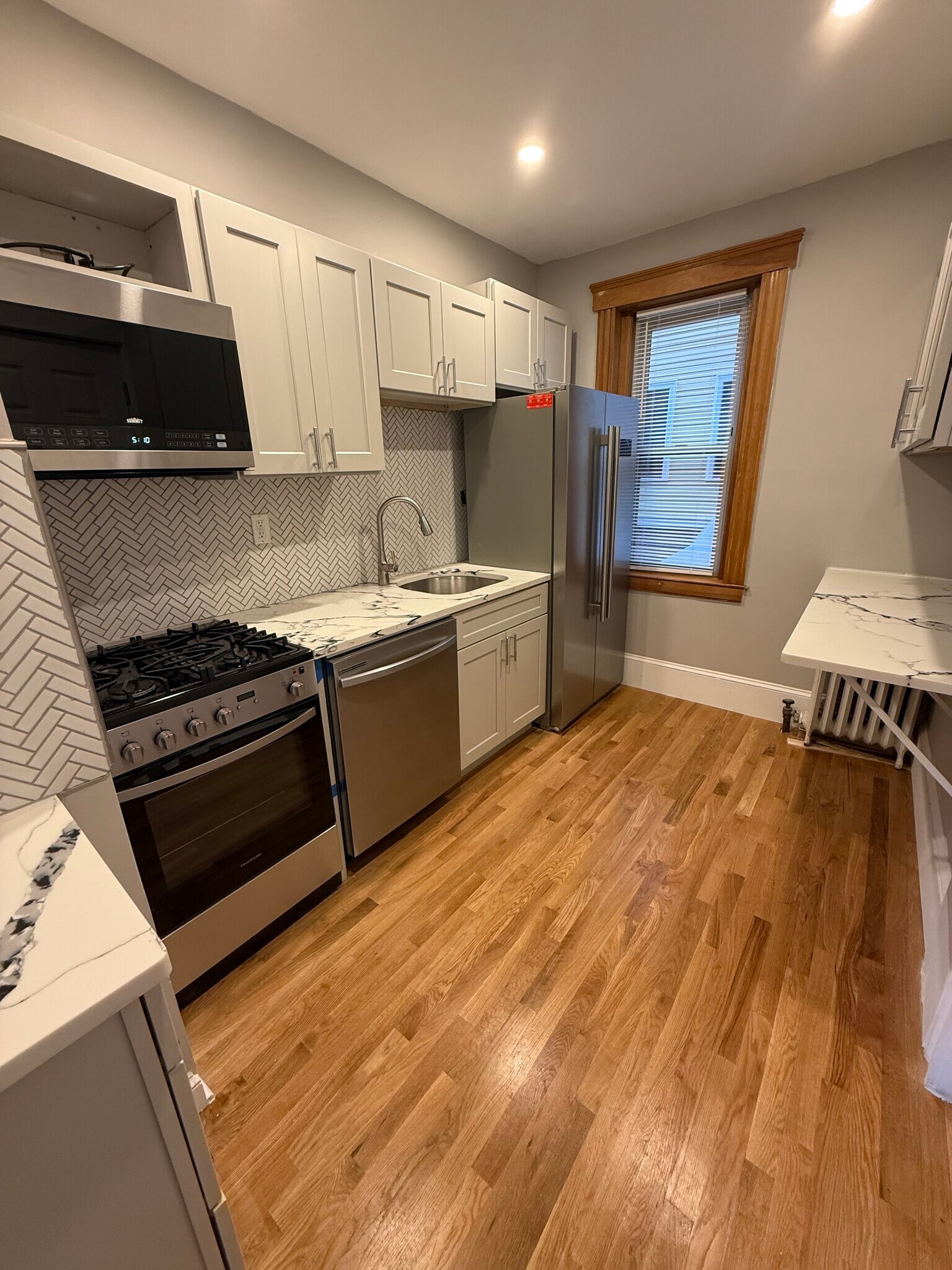 Building Photo - 99 Hancock St