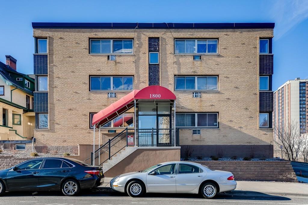 Building Exterior - 1800 Lasalle Ave
