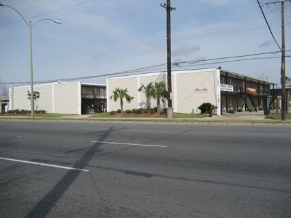 Bern-Mas Apartments - Bern-Mas (Patriot Point of New Orleans)