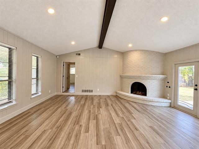 Building Photo - 2404 Kentfield Ln