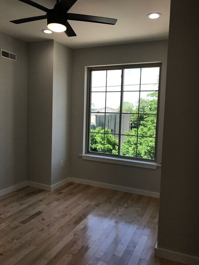 Building Photo - 3728 Brandywine St
