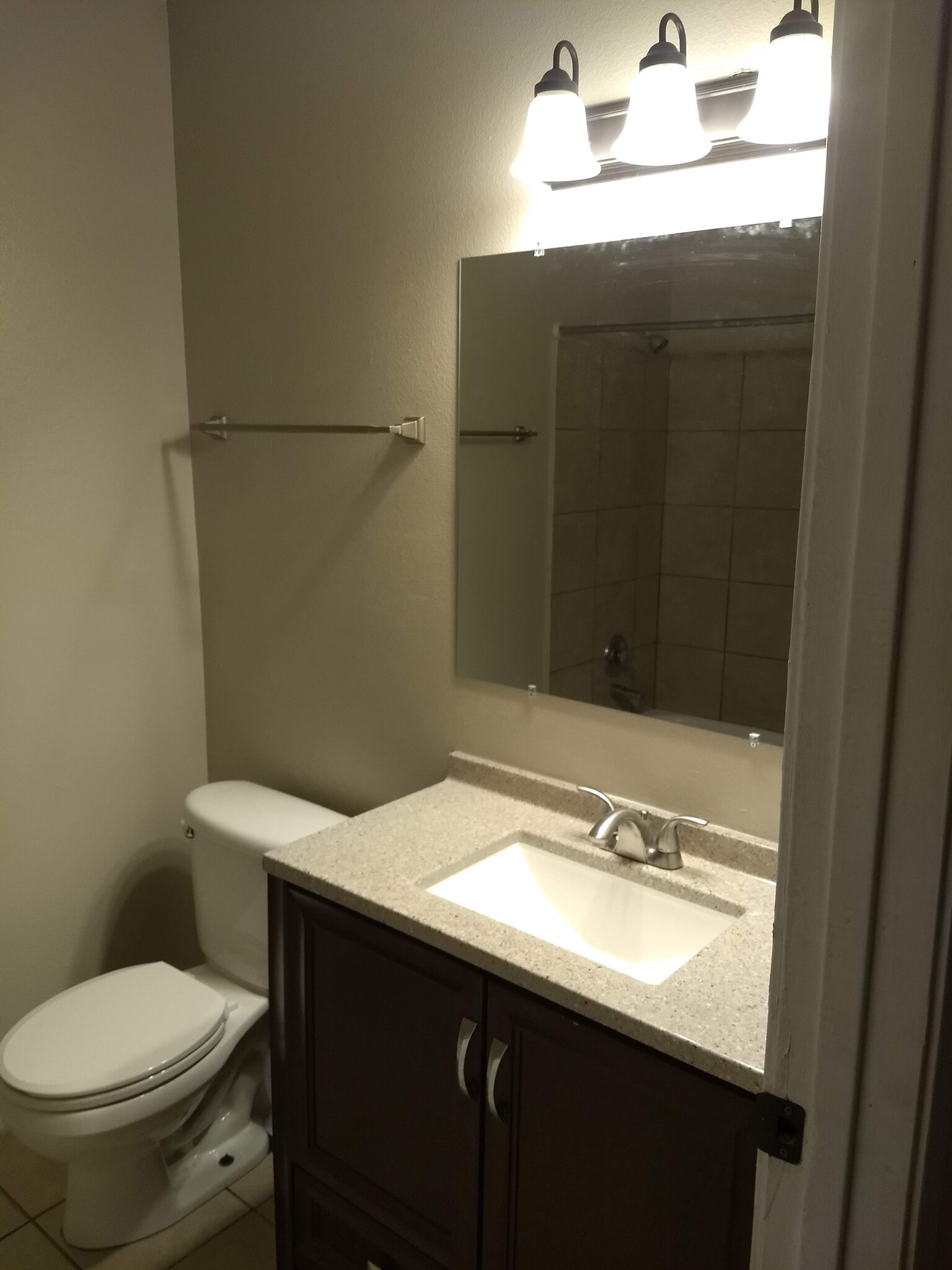 Building Photo - 540 Waco St