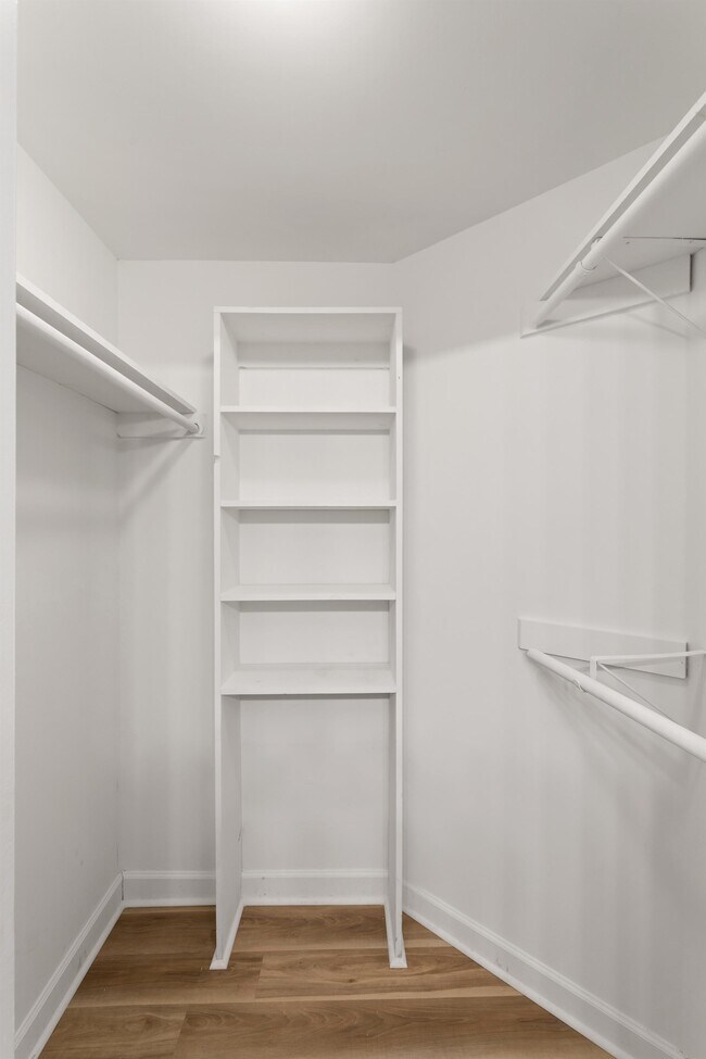 Building Photo - 918 Old Zebulon Rd