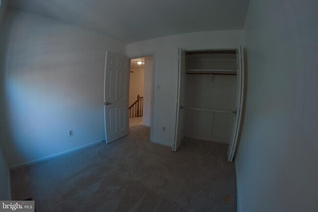 Building Photo - 3955 Pepperidge Ct