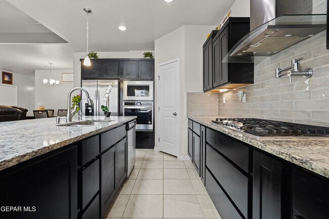 Building Photo - 12405 Northumberg Dr