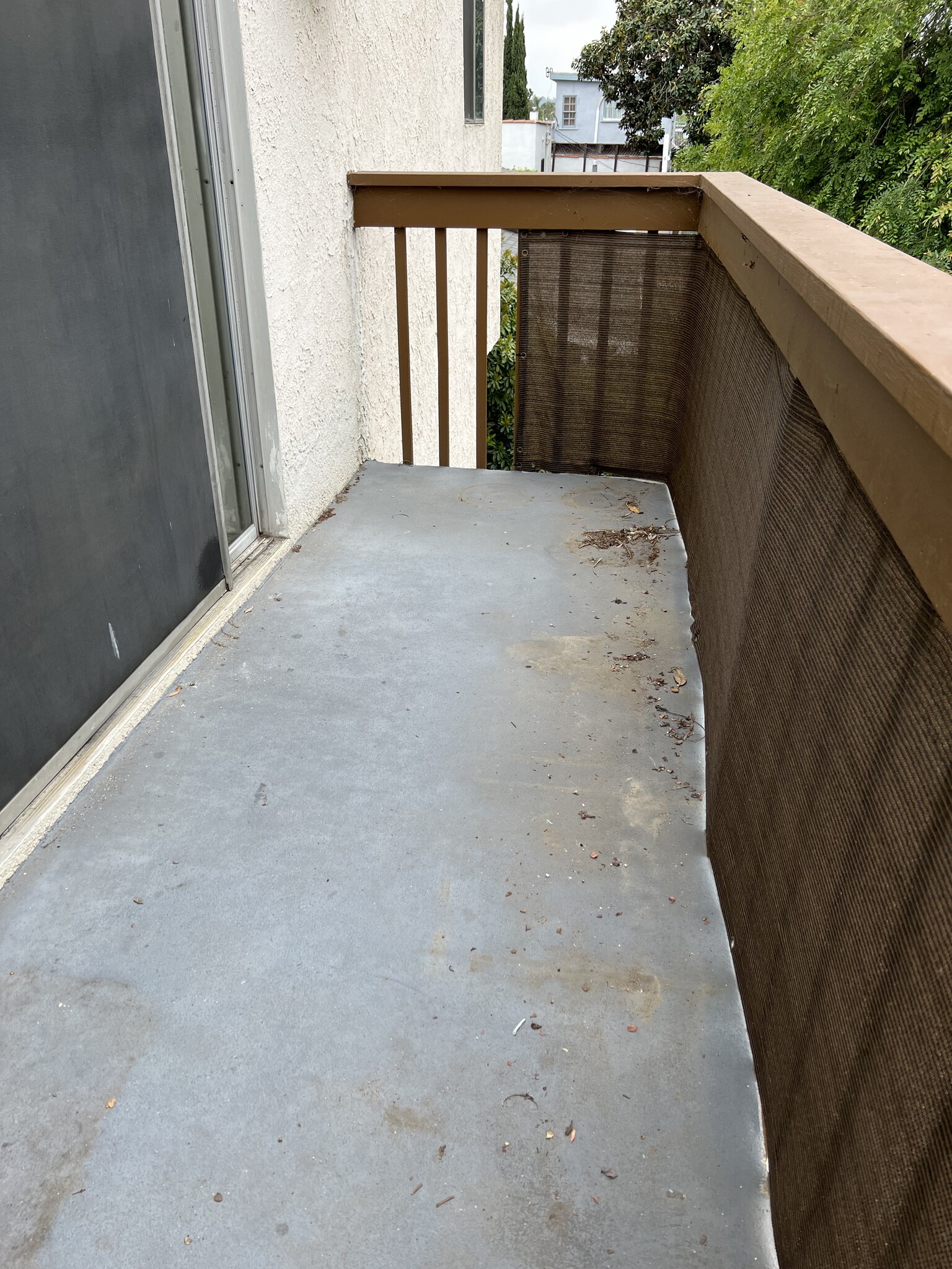 Deck with view of horse stables and horses - 4166 Garden Ave