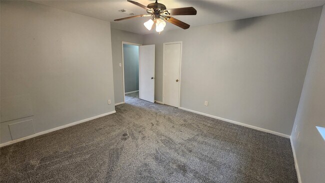 Building Photo - 7800 Summer Pl Dr