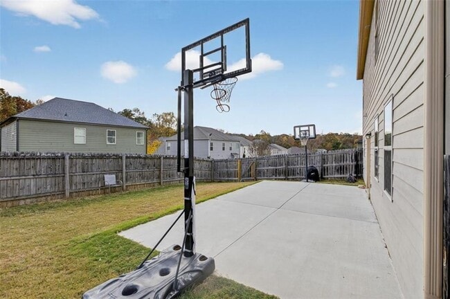 Building Photo - 267 Collingsworth Trace NE