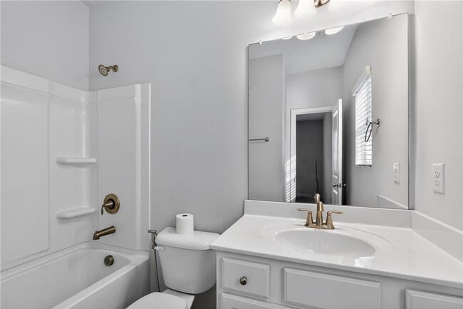 Building Photo - 3204 Goldberry St