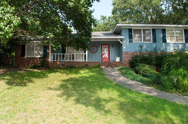 Building Photo - 4102 Landau Dr