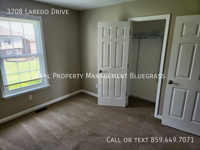 Building Photo - 3708 Laredo Dr