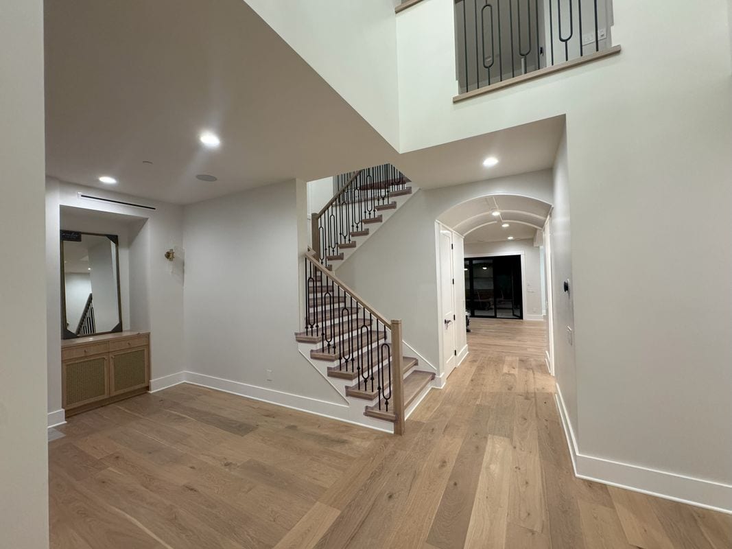 Building Photo - 3312 Kenilworth Dr