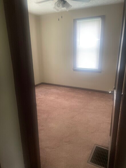 bedroom 1 - 2938 S 6th St