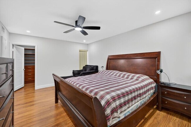 Building Photo - 5503 Bluejack Oak Cir