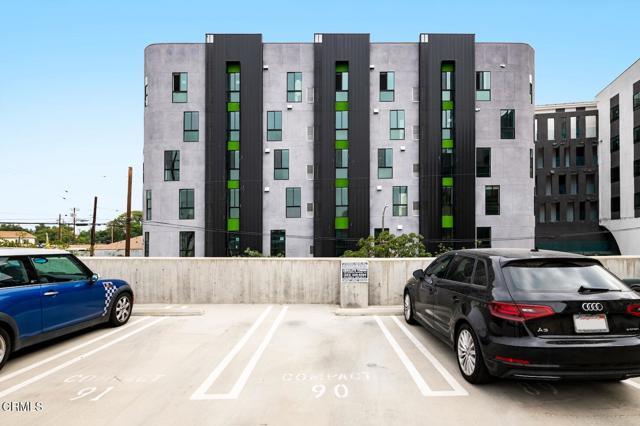 Building Photo - 200 N San Fernando Rd