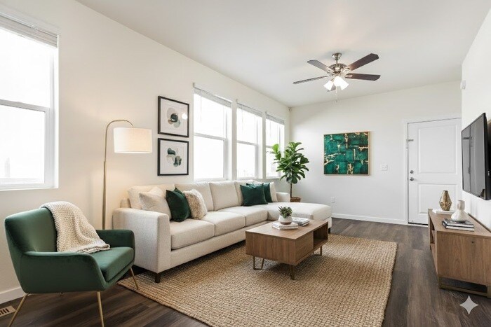 Building Photo - 13581 Oneida Ln