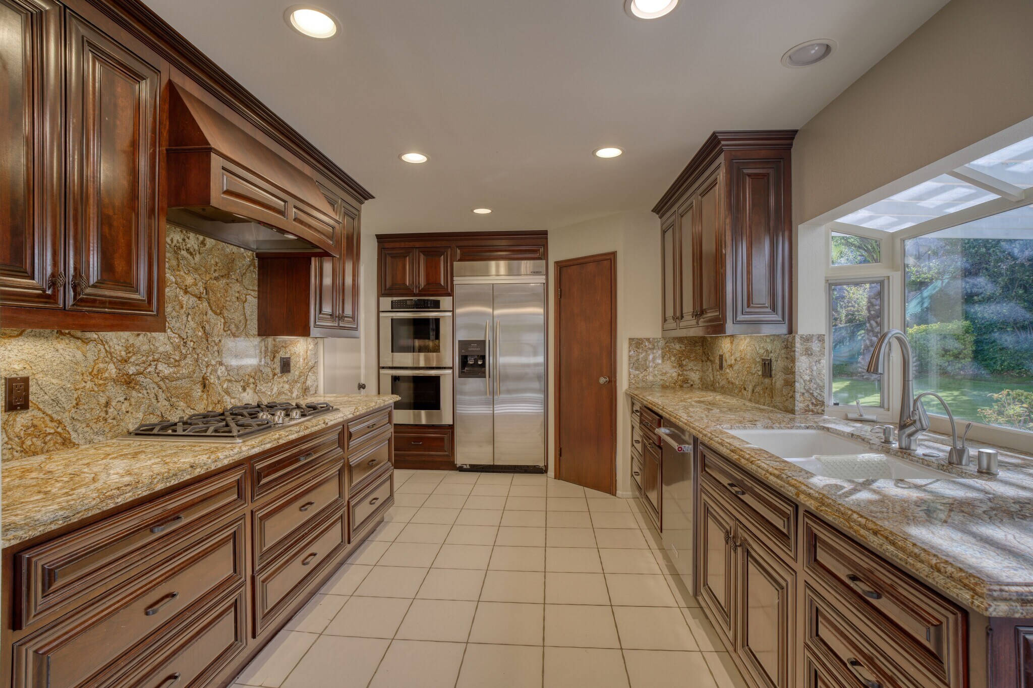 Building Photo - 19946 Turnberry Dr