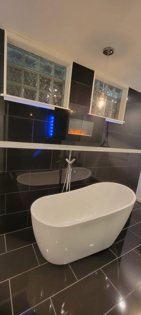 Building Photo - 4 bedrooms 3 baths beautiful house