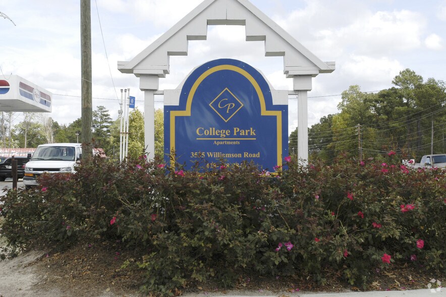 College Park of Macon 3535 Williamson Rd Macon GA 31206 Apartment