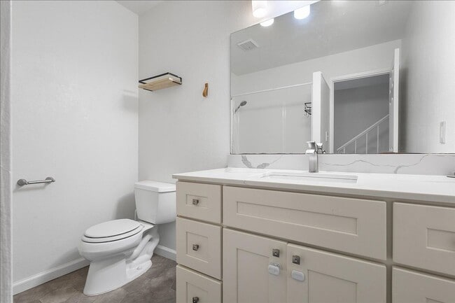 Building Photo - 4518 Mattis Ct