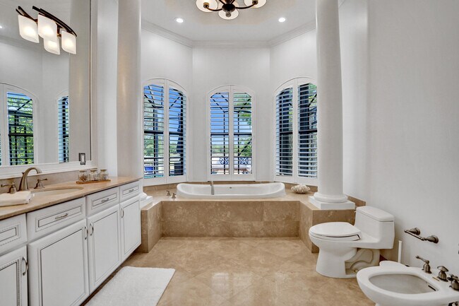 Building Photo - 9210 Equus Cir