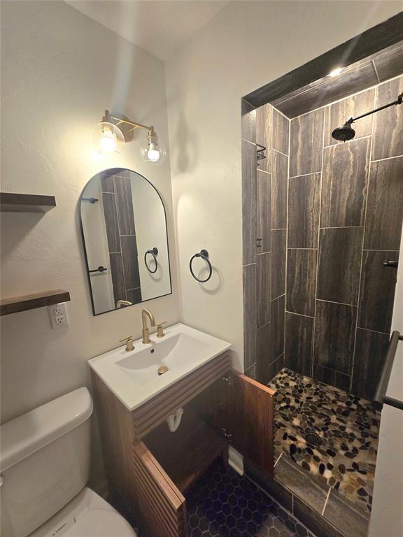 Building Photo - 1919 Sumner Dr