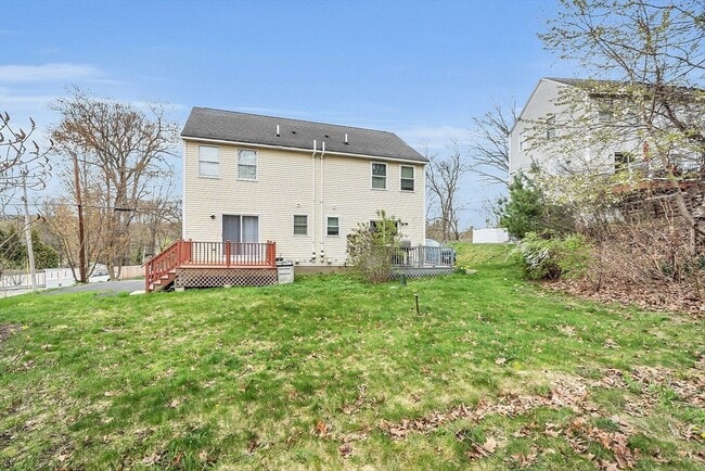 Building Photo - 2 Wigwam Hill Dr