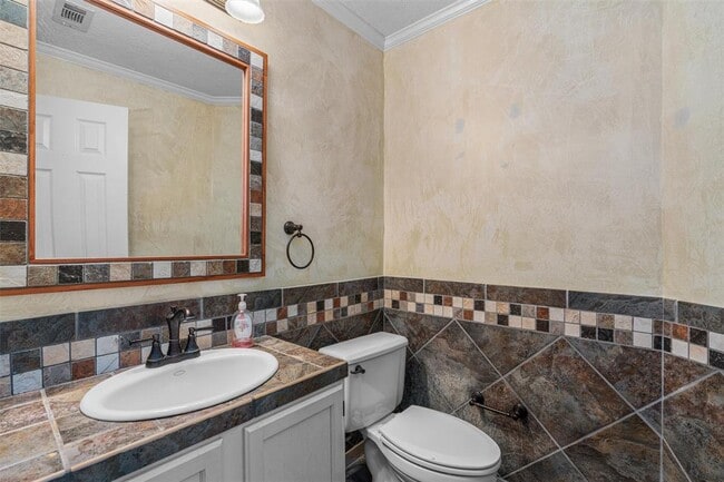 Building Photo - 10204 Prism Dr