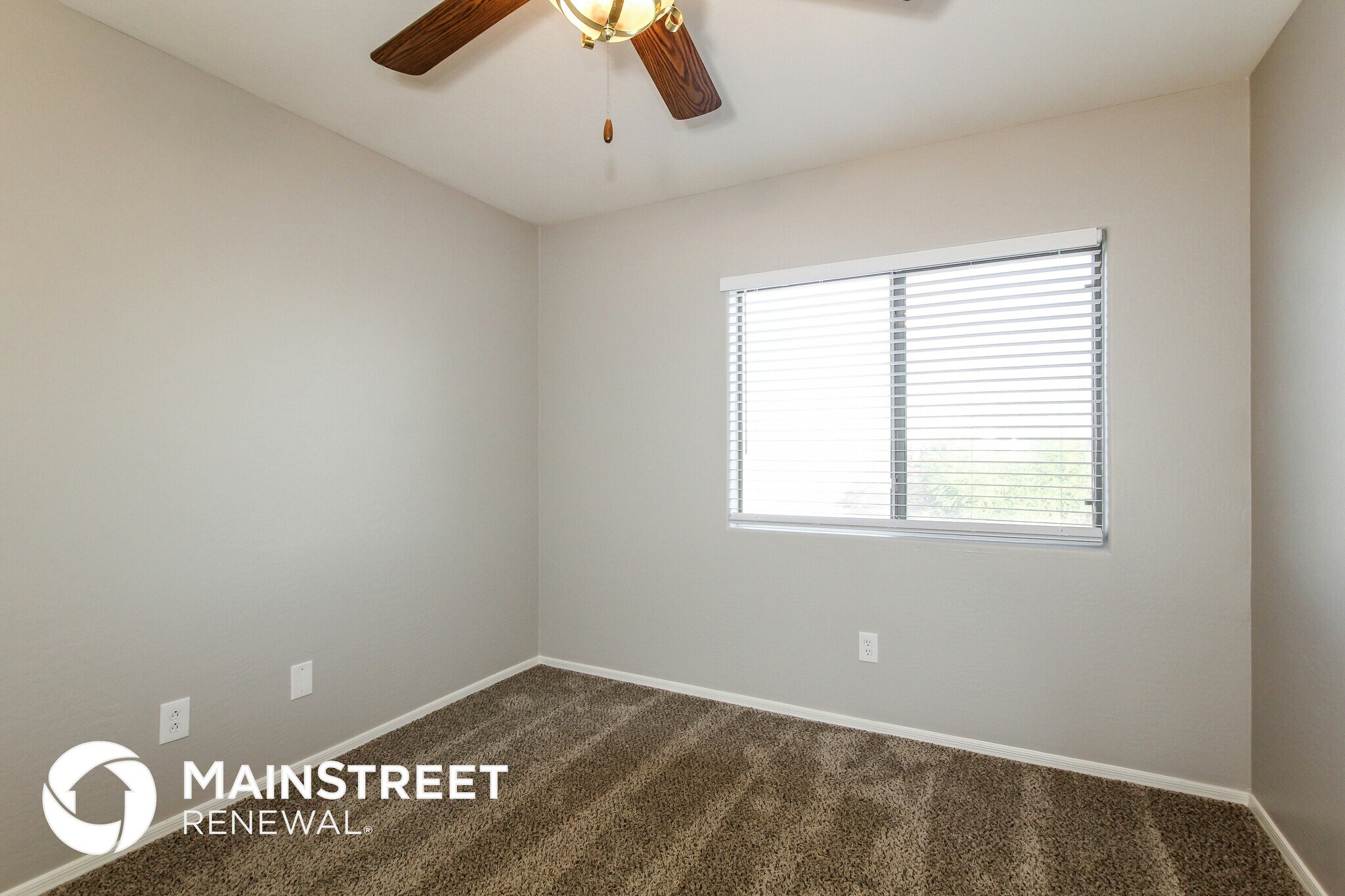 Building Photo - 17647 N 167th Dr