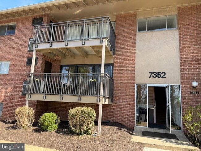 Building Photo - 7352 Lee Hwy