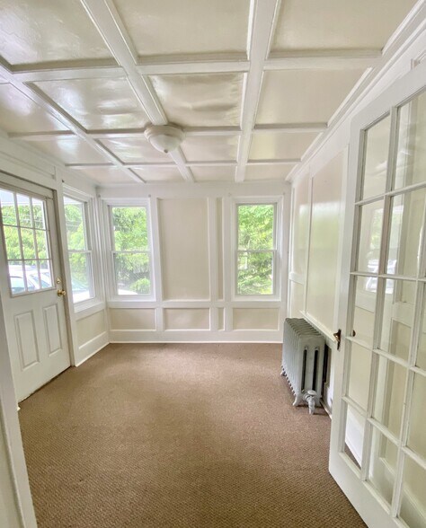 Building Photo - 147 Union St