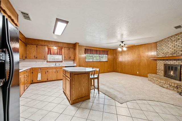 Building Photo - 1332 Brookside Dr