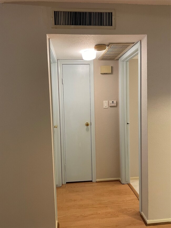 Building Photo - 7950 N Stadium Dr