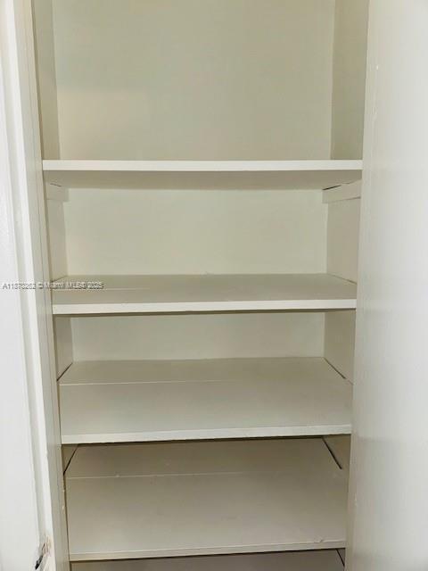 Building Photo - 761 Euclid Ave